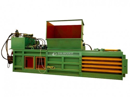 Straw Baler Machine